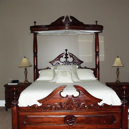 Twin Oaks Inn Natchez Buitenkant foto